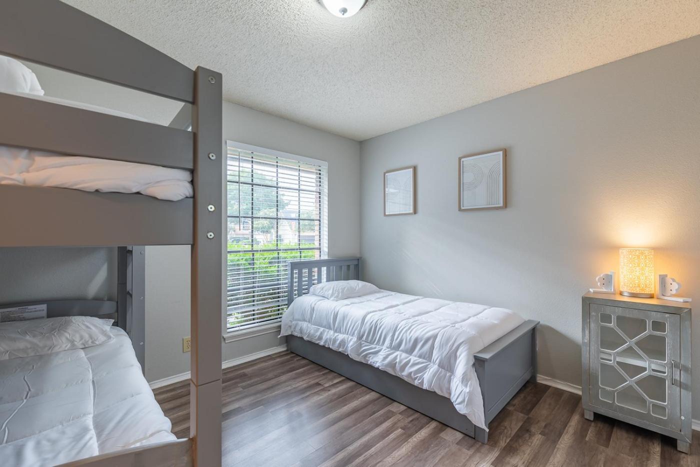 Fun 'N Sun Heated Pool & Gameroom By Fiesta Texas San Antonio Exterior foto