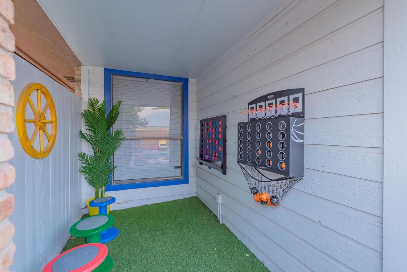 Fun 'N Sun Heated Pool & Gameroom By Fiesta Texas San Antonio Exterior foto
